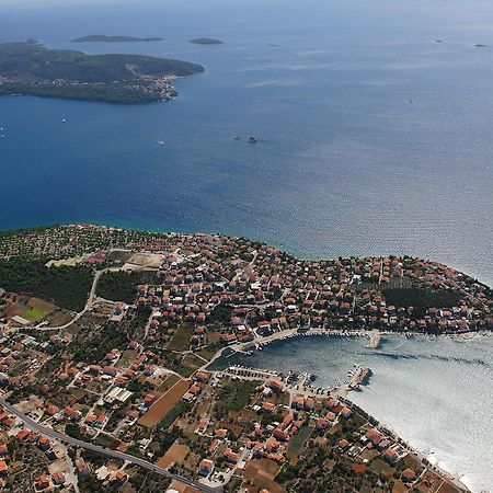 Villa Iris Apartments Seget Vranjica Kültér fotó
